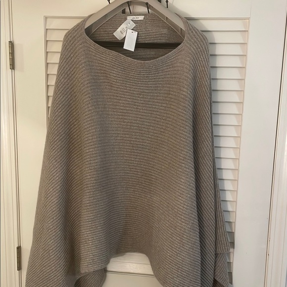 The Row Sweaters - The Row Romie Top Beige Chunky Knit Shrug Poncho Size M/L NWT